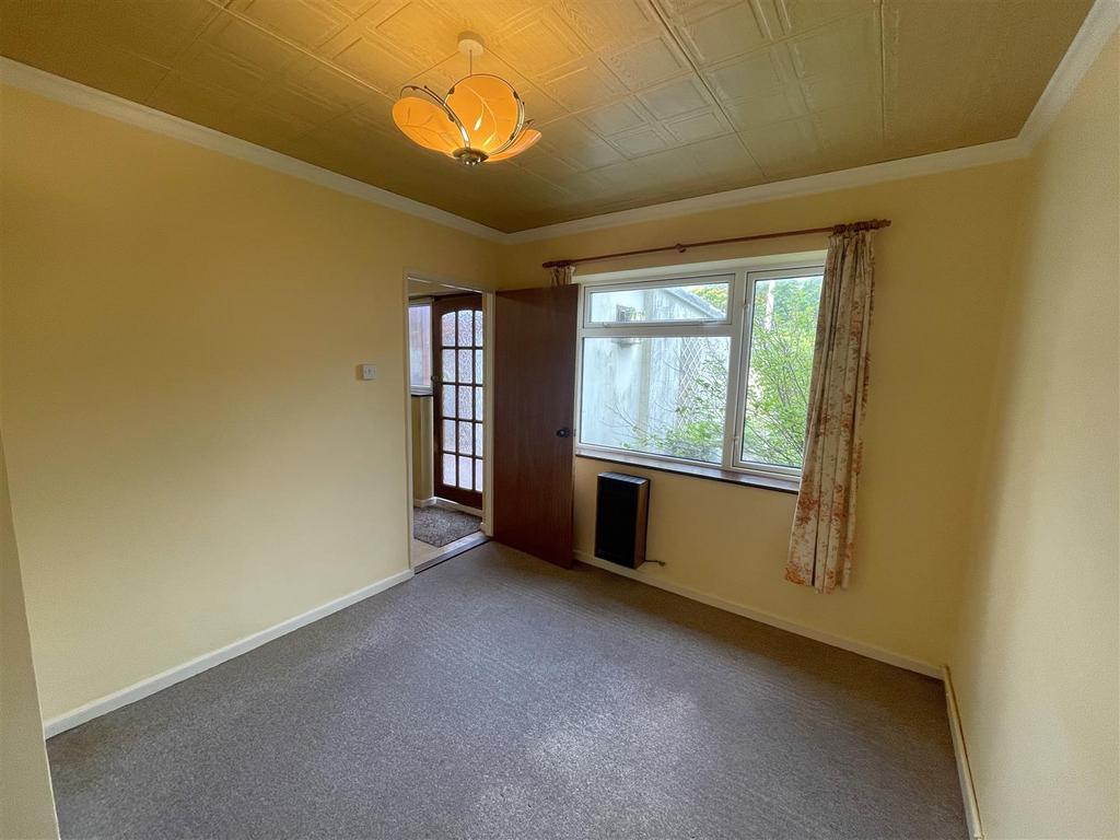 Dining room.jpg