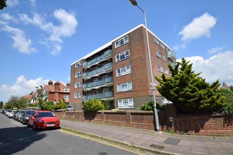 1 bedroom property for sale, 16 Old Orchard Road, Eastbourne BN21