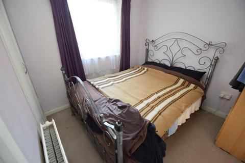 1 bedroom property for sale, 16 Old Orchard Road, Eastbourne BN21