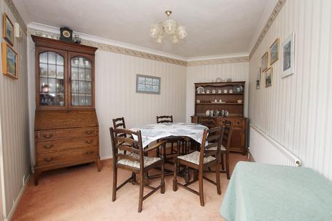 3 bedroom semi-detached house for sale, Frobisher Close, Eastbourne BN23