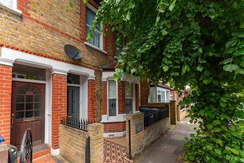 26 Salisbury Road, London, W13 9TX