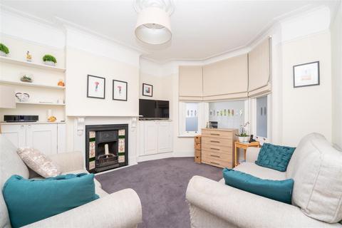 26 Salisbury Road, London, W13 9TX
