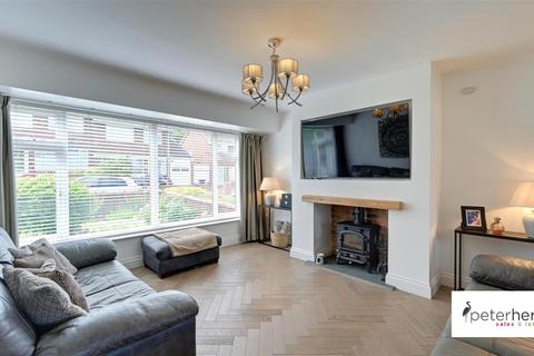 21 Highside Drive, Sunderland, SR3 1UW