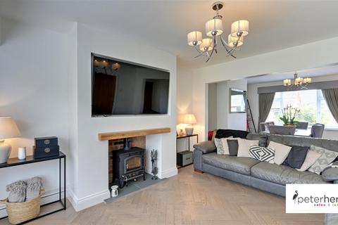 21 Highside Drive, Sunderland, SR3 1UW