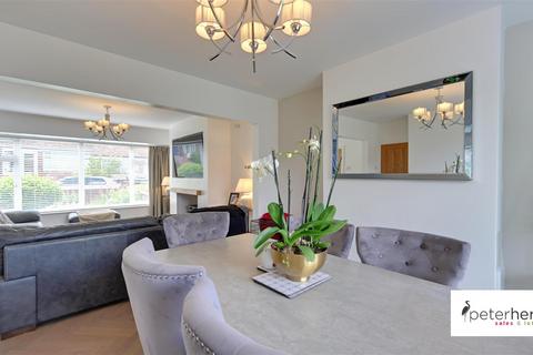 21 Highside Drive, Sunderland, SR3 1UW