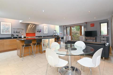 5 bedroom detached house for sale, Queen Victoria Road, Totley Rise, Sheffield