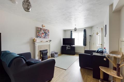 3 bedroom terraced house for sale, Lomond Way, Great Ashby, Stevenage SG1