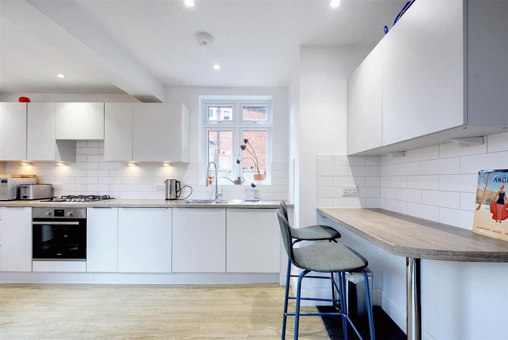 L Shaped Kitchen Diner
