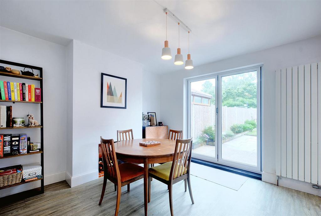 L Shaped Kitchen Diner