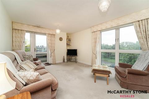 2 bedroom apartment for sale, Moorfield Road, Denham, Uxbridge