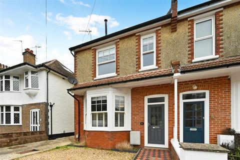 4 bedroom semi-detached house for sale, Richmond Avenue, Aldwick