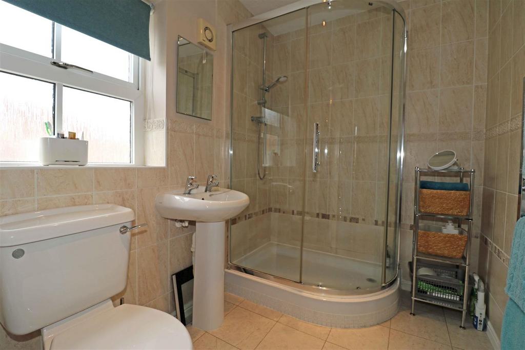 En-Suite Shower