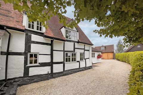4 bedroom cottage for sale, Tudor Cottage, 16 High Street, Claverley, Wolverhampton