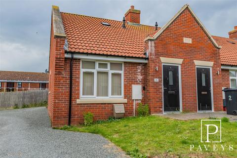 1 bedroom bungalow for sale, Ernest Luff Way, Walton On The Naze