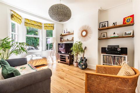 2 bedroom house for sale, Millers Road, Brighton