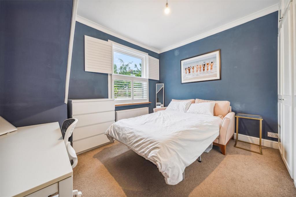 Avenue Road, W3 - FOR SALE