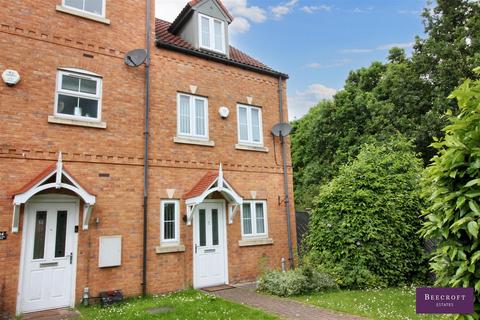 3 bedroom townhouse for sale, Skylark View, Wath-Upon-Dearne, Rotherham