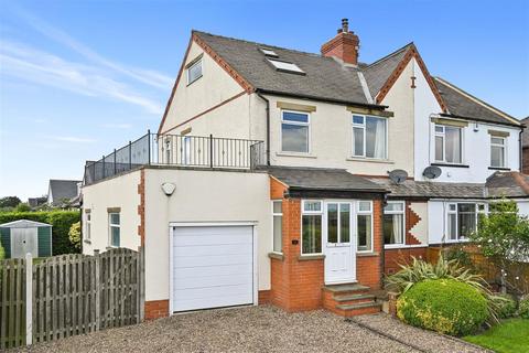 4 bedroom semi-detached house for sale, Greenfield Avenue, Guiseley, Leeds