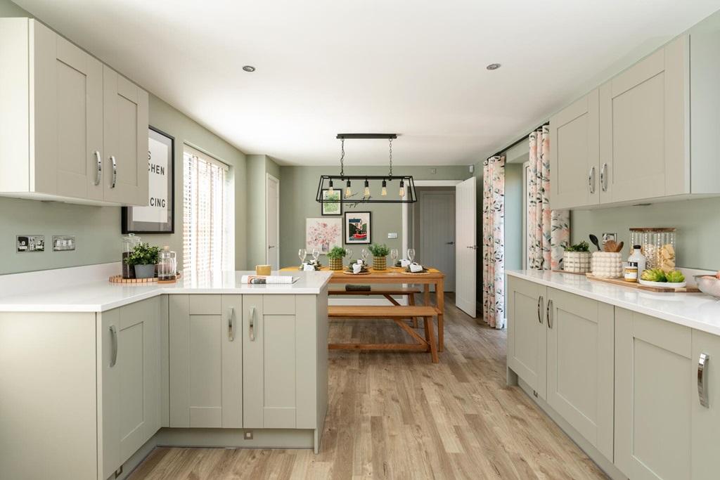 The large open plan kitchen/breakfast area...