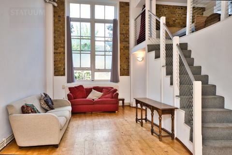 3 bedroom maisonette to rent, Chelmer Road, Homerton, Hackney, London, E9