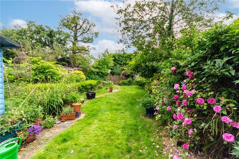 18 Bettespol Meadows, Redbourn, St Albans, AL3 7EW