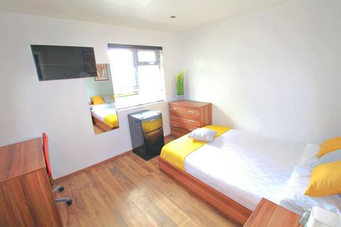 1 bedroom in a house share to rent, Park View, South Park House Block, St. Botolphs Crescent, Lincoln