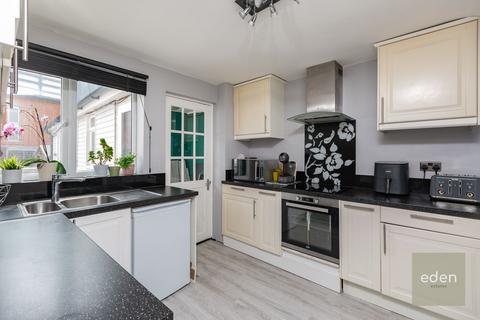 3 bedroom terraced house for sale, Temple Way, East Malling, ME19
