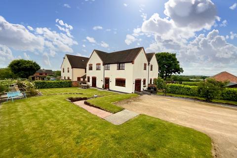 4 bedroom mews for sale, Beaconside, Beacon Farm Beaconside, ST18