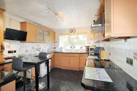 3 bedroom semi-detached house for sale, Fernhill Road,  Farnborough , GU14