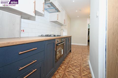 2 bedroom flat for sale, Macaulay Road, London,  E6