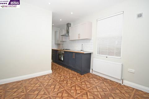 2 bedroom flat for sale, Macaulay Road, London,  E6