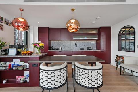 3 bedroom apartment to rent, The Modern, Embassy Gardens, London, SW11