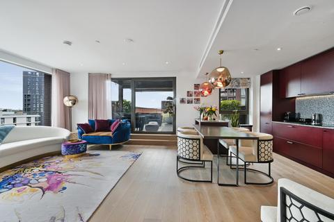3 bedroom apartment to rent, The Modern, Embassy Gardens, London, SW11