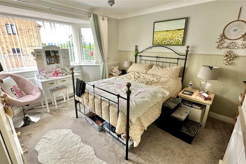 15 Appleby Close, Darton, Barnsley, S75 5RX