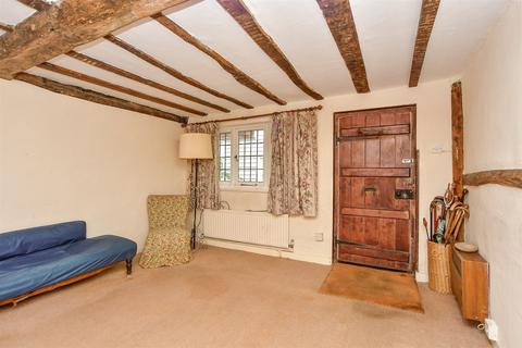 3 bedroom cottage for sale, Knotts Square, Ashford, Kent