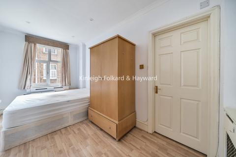 3 bedroom apartment to rent, Mandeville Court, NW3