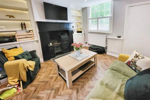 2 bedroom end of terrace house to rent, Millgate Lane, Didsbury, Manchester, M20