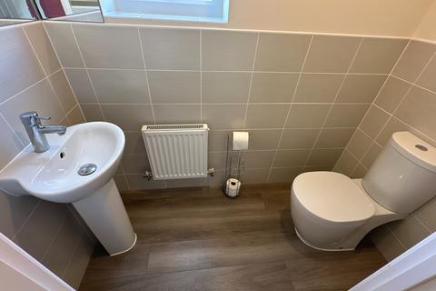 21 Galloway Road, Drakelow, Burton-on-trent, DE15 9UJ