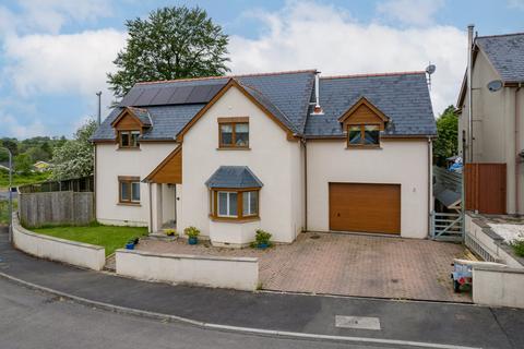 4 bedroom detached house for sale, Church Close, Begelly, Kilgetty, SA68