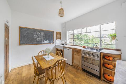 179 Trafalgar Street, London, SE17 2TP