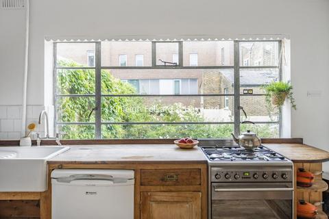 179 Trafalgar Street, London, SE17 2TP