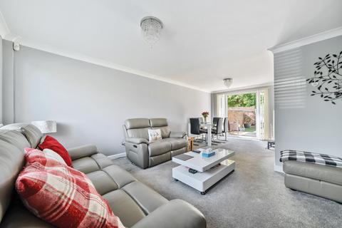 3 bedroom end of terrace house for sale, The Glades, Gravesend