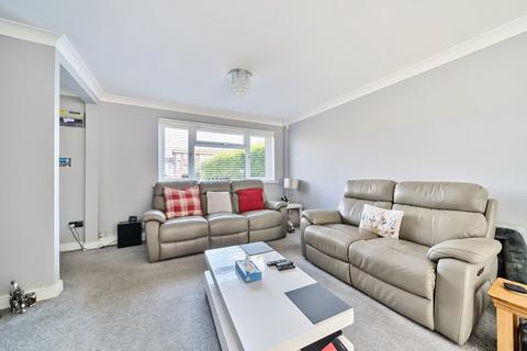3 bedroom end of terrace house for sale, The Glades, Gravesend