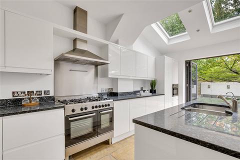 6 bedroom terraced house for sale, Wisley Road, SW11