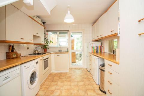 3 bedroom detached house for sale, Sutton Road, Cowplain, PO8 8PT