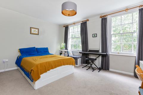 2 bedroom apartment for sale, Goldington Crescent, London, NW1