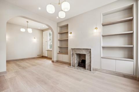 3 bedroom mews for sale, Montagu Mews North, Marylebone, London, W1H