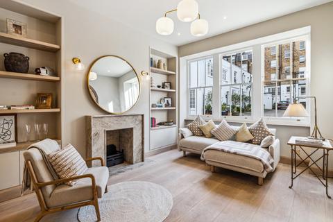 3 bedroom mews for sale, Montagu Mews North, Marylebone, London, W1H