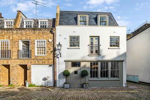 undefined, Montagu Mews North, Marylebone, London, W1H