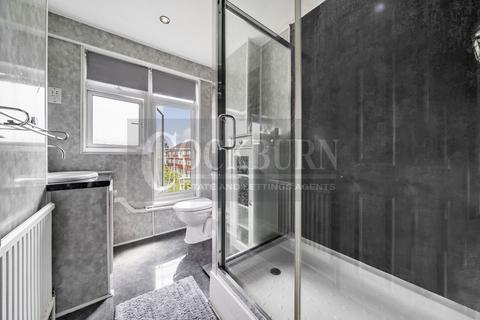13 Alanthus Close, London, SE12 8RE